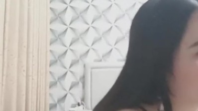 Tante Binal Sherly Dewi Calista Bling2