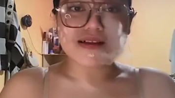 Sebelum Tidur Nona Lynn Tobrut Mantap Live Seksi